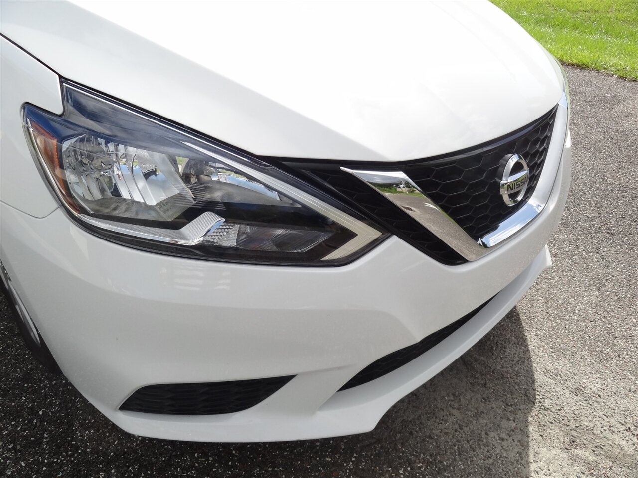 2019 Nissan Sentra SV   - Photo 7 - Deland, FL 32720