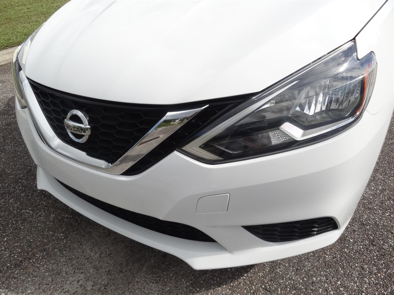 2019 Nissan Sentra SV   - Photo 6 - Deland, FL 32720