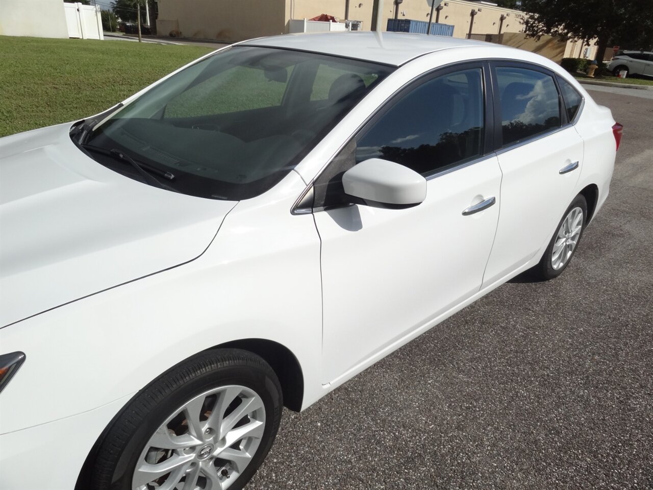 2019 Nissan Sentra SV   - Photo 9 - Deland, FL 32720