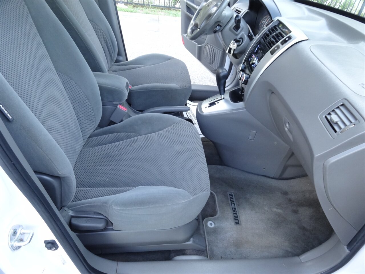 2008 Hyundai TUCSON SE - Photo 41 - Deland, FL 32720
