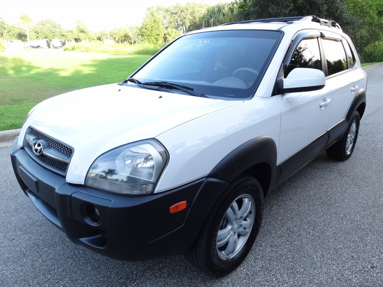 2008 Hyundai TUCSON SE - Photo 2 - Deland, FL 32720