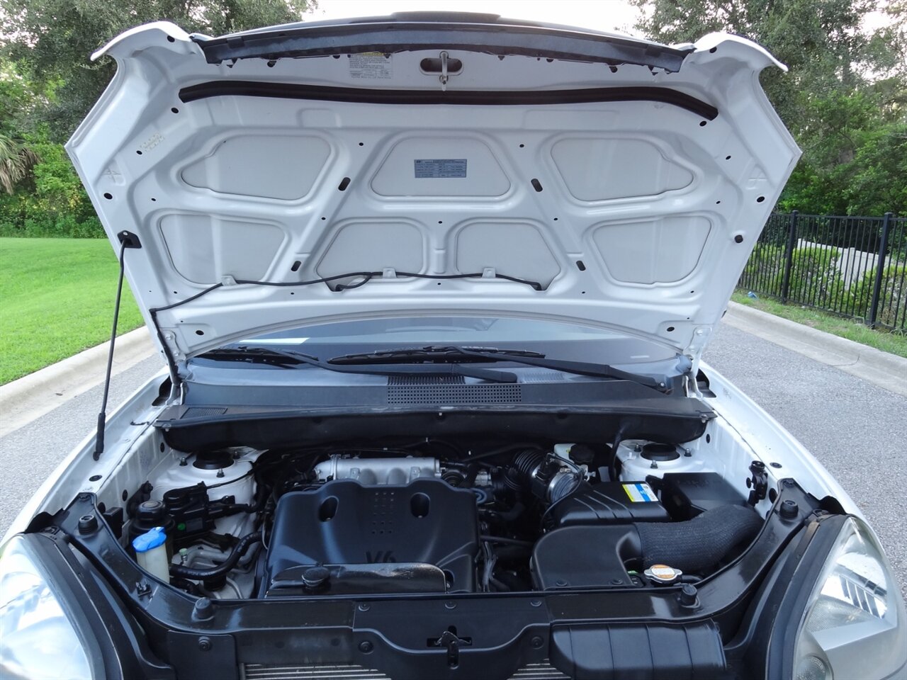 2008 Hyundai TUCSON SE - Photo 26 - Deland, FL 32720