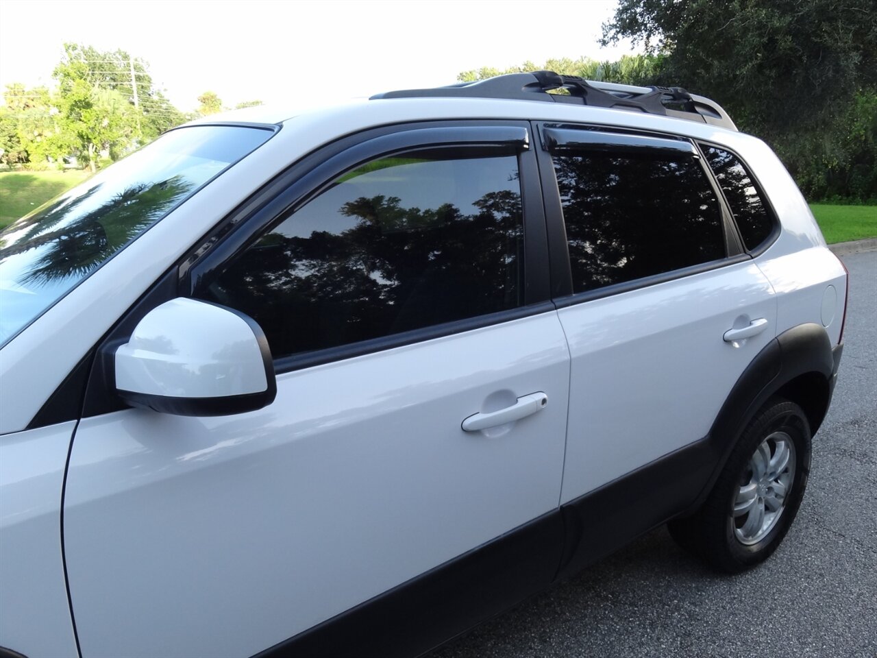 2008 Hyundai TUCSON SE - Photo 11 - Deland, FL 32720