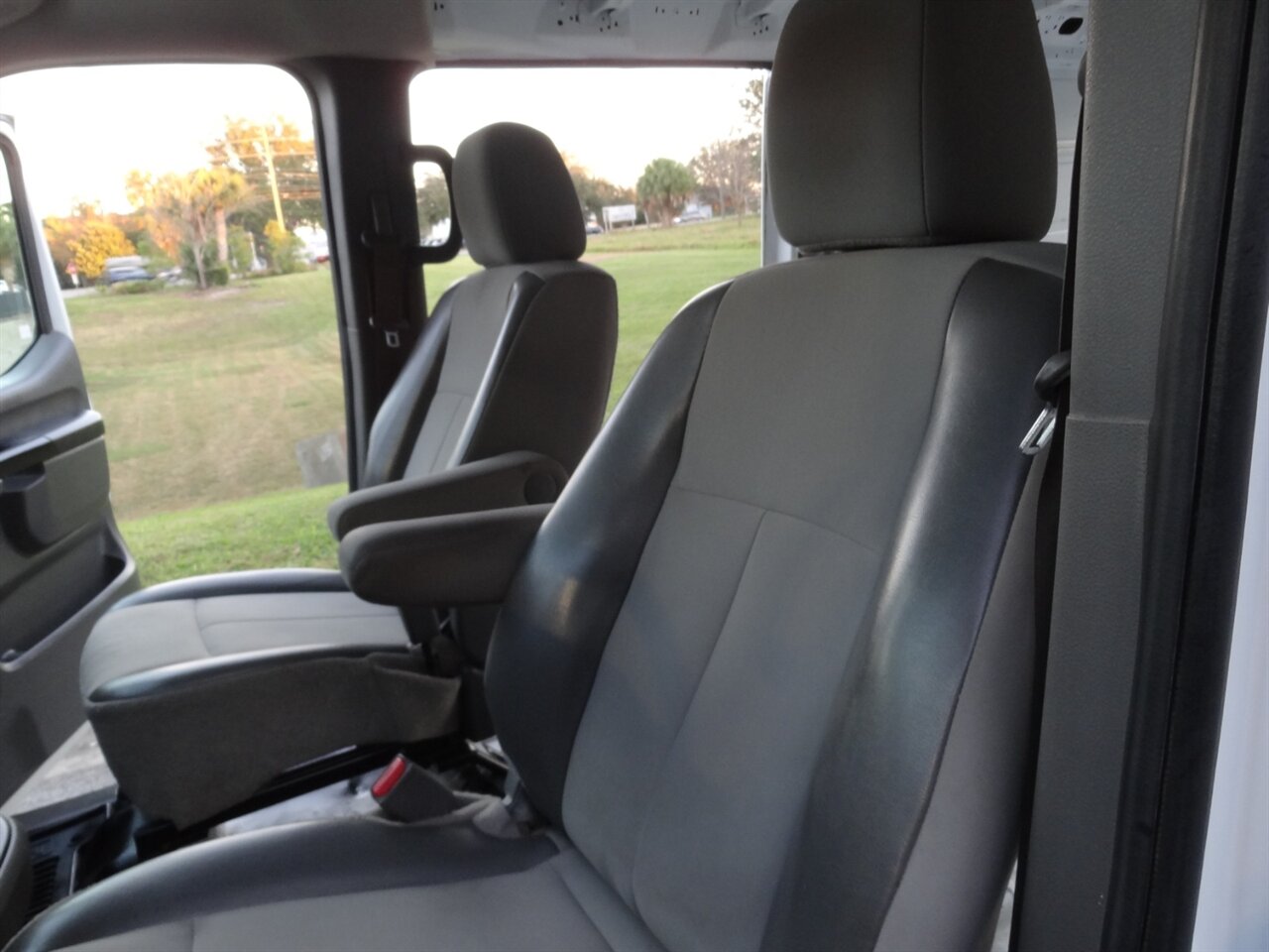 2018 Nissan NV 1500 S   - Photo 32 - Deland, FL 32720