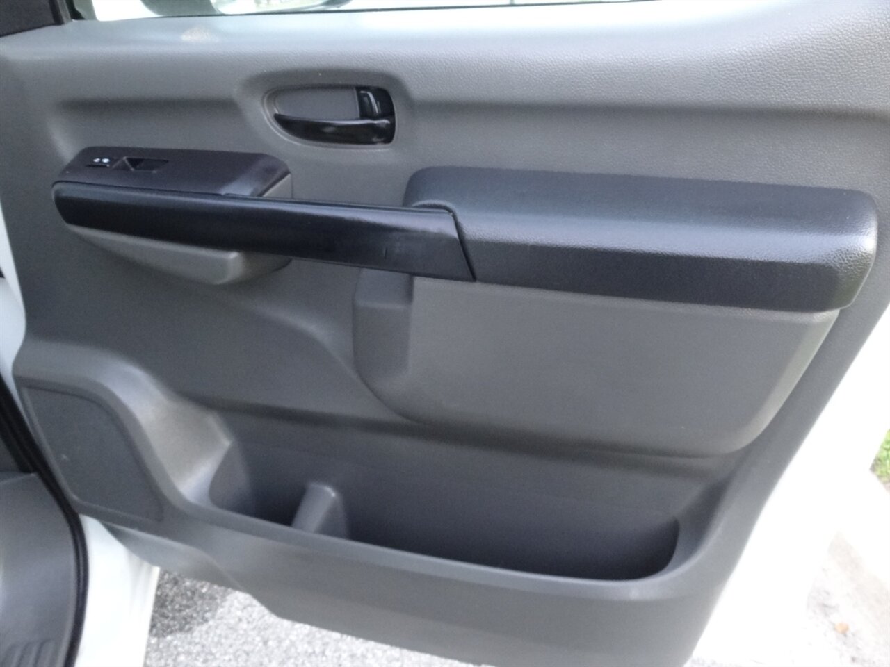 2018 Nissan NV 1500 S   - Photo 43 - Deland, FL 32720