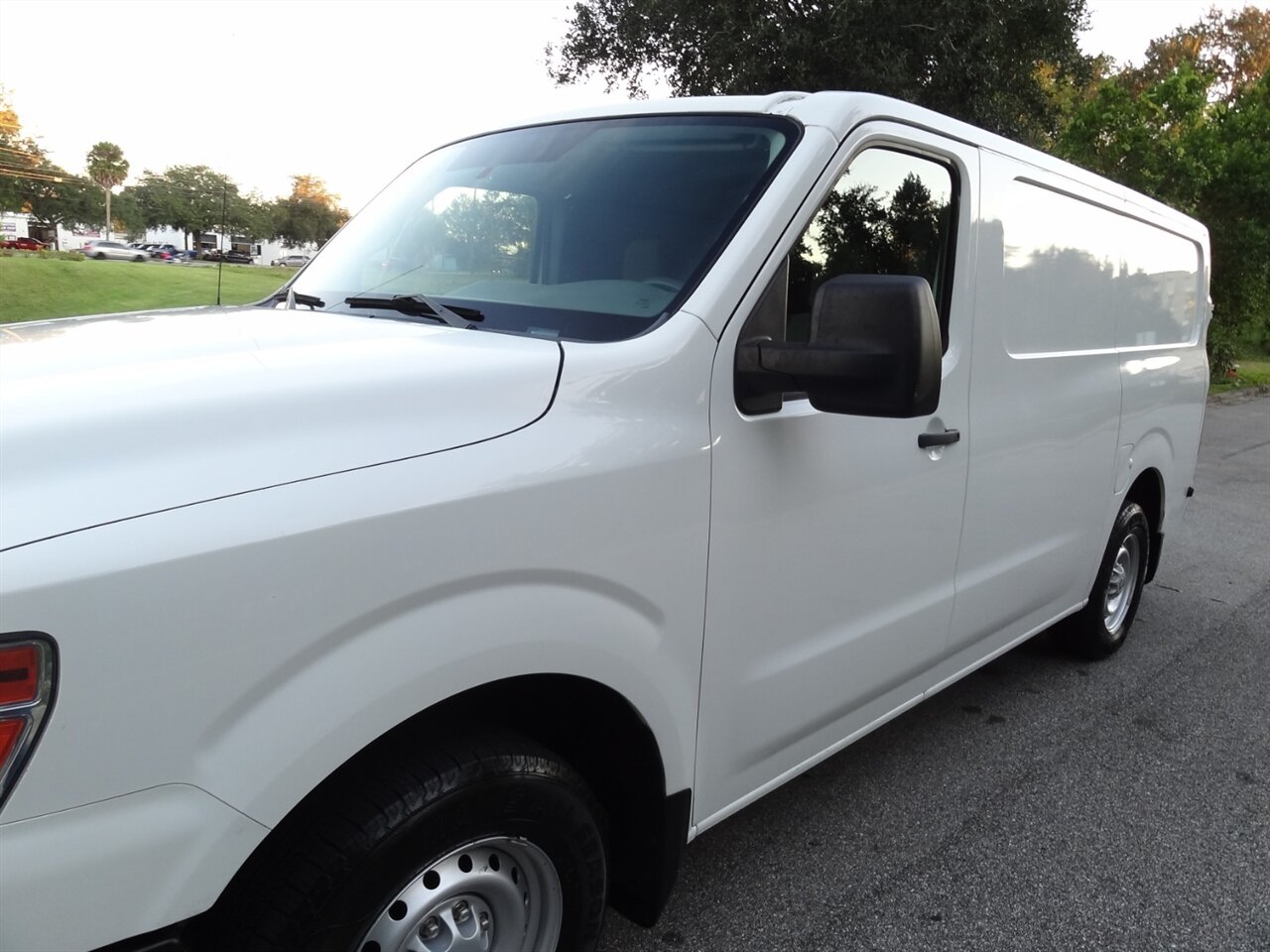 2018 Nissan NV 1500 S   - Photo 9 - Deland, FL 32720