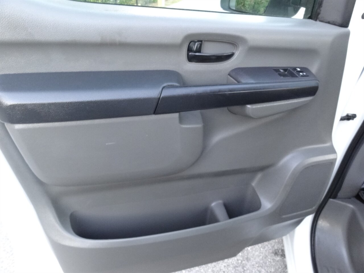 2018 Nissan NV 1500 S   - Photo 28 - Deland, FL 32720