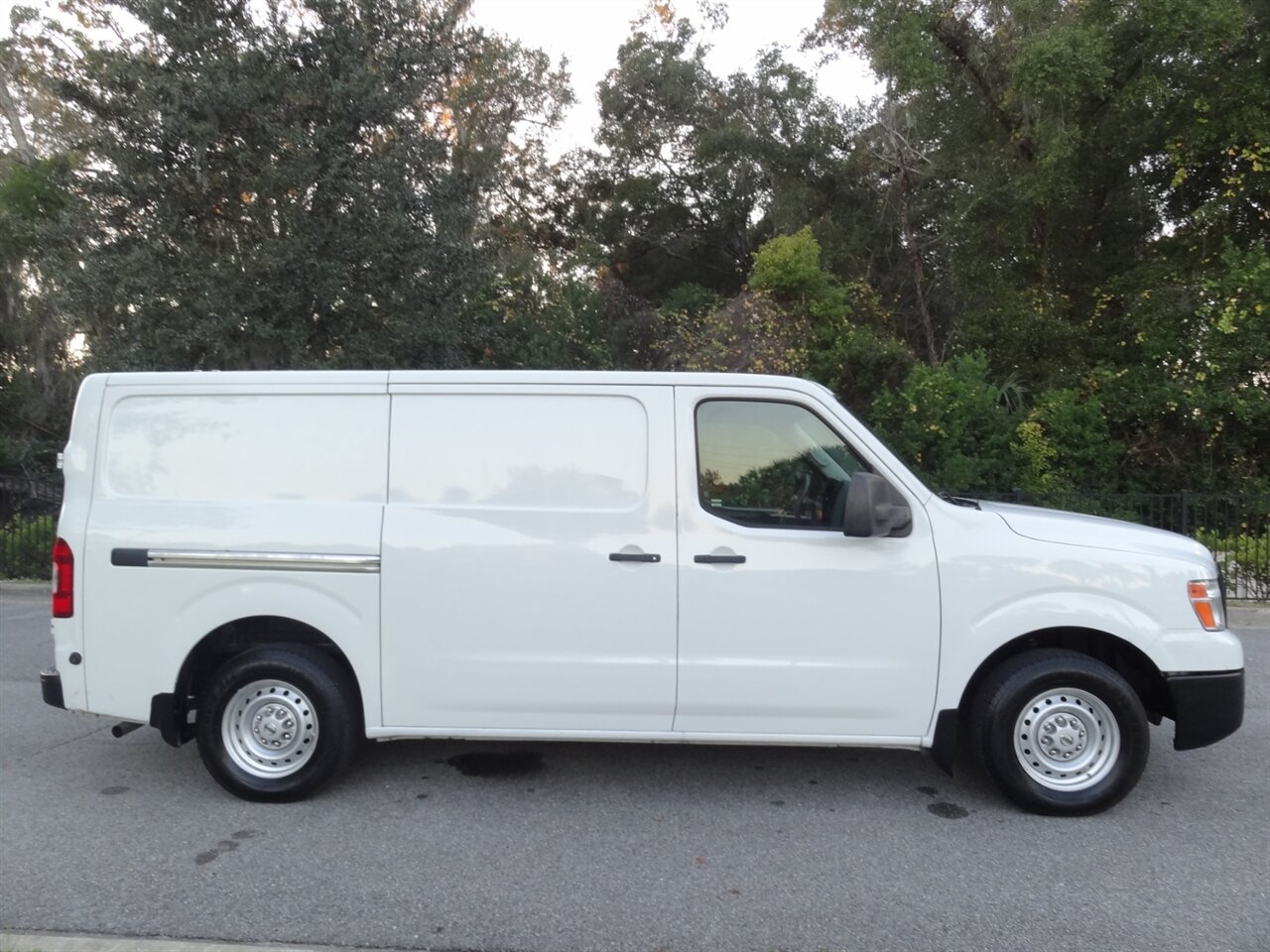 2018 Nissan NV 1500 S   - Photo 15 - Deland, FL 32720