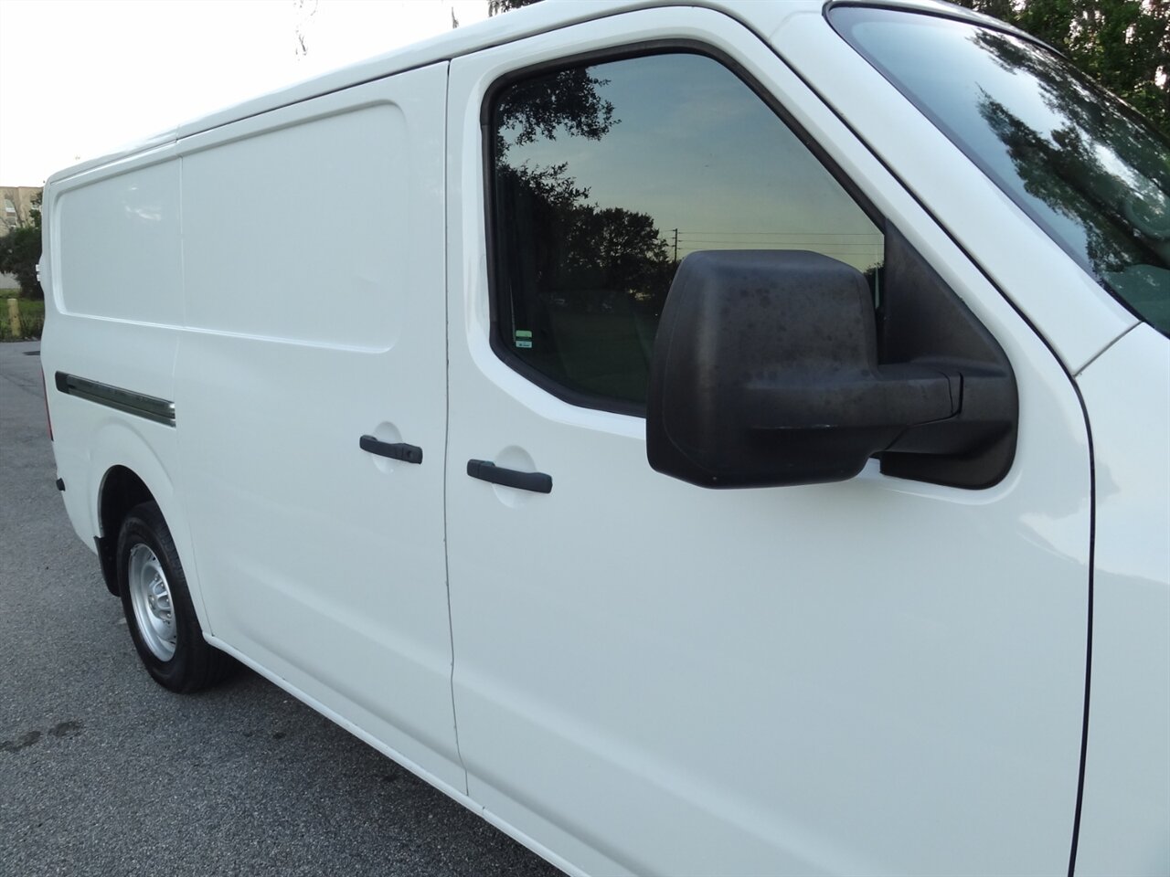 2018 Nissan NV 1500 S   - Photo 10 - Deland, FL 32720