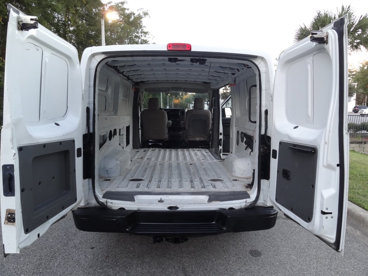 2018 Nissan NV 1500 S   - Photo 33 - Deland, FL 32720