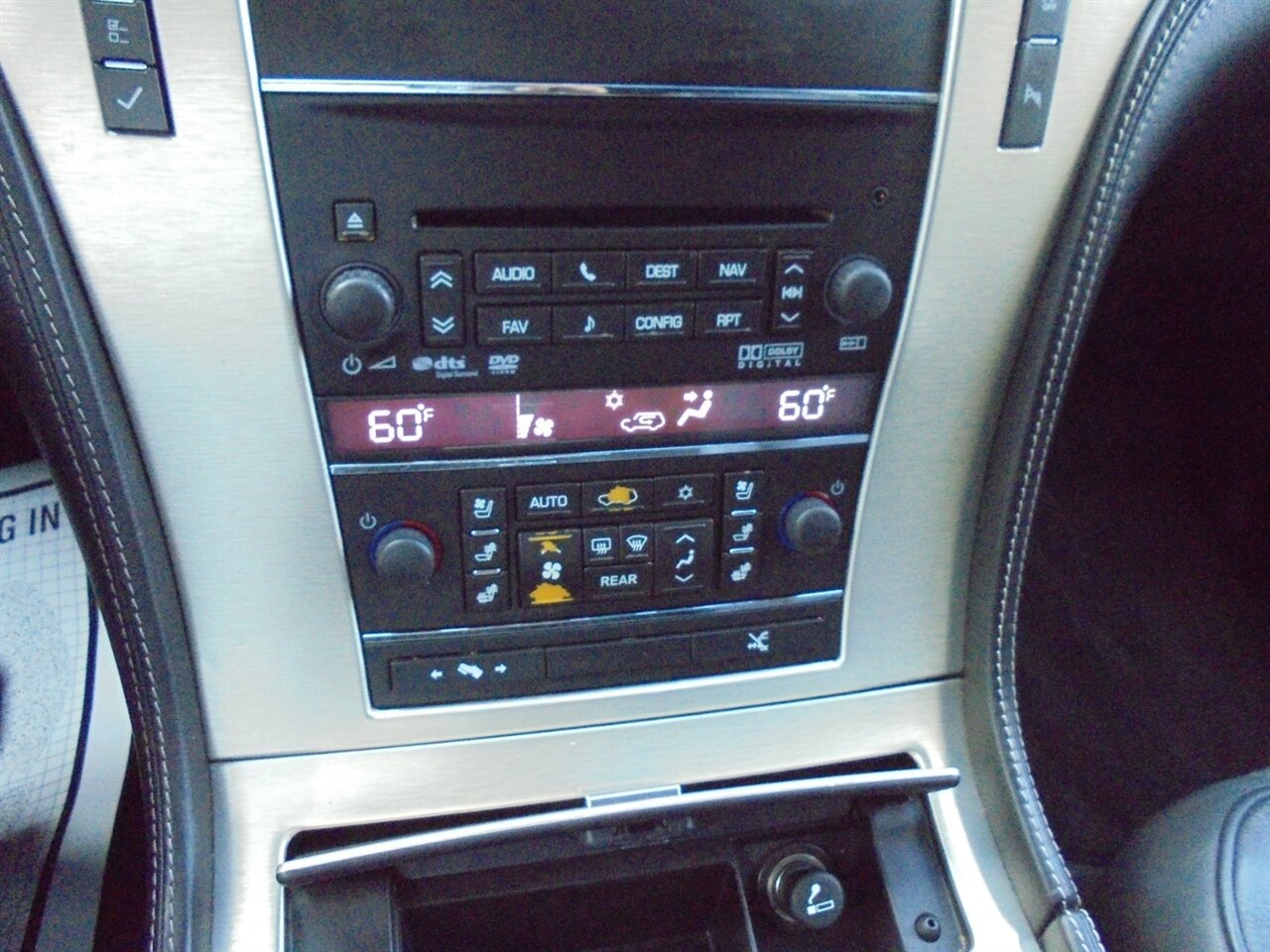 2012 Cadillac Escalade Hybrid Platinum Hybrid  4X4 - Photo 53 - Deland, FL 32720