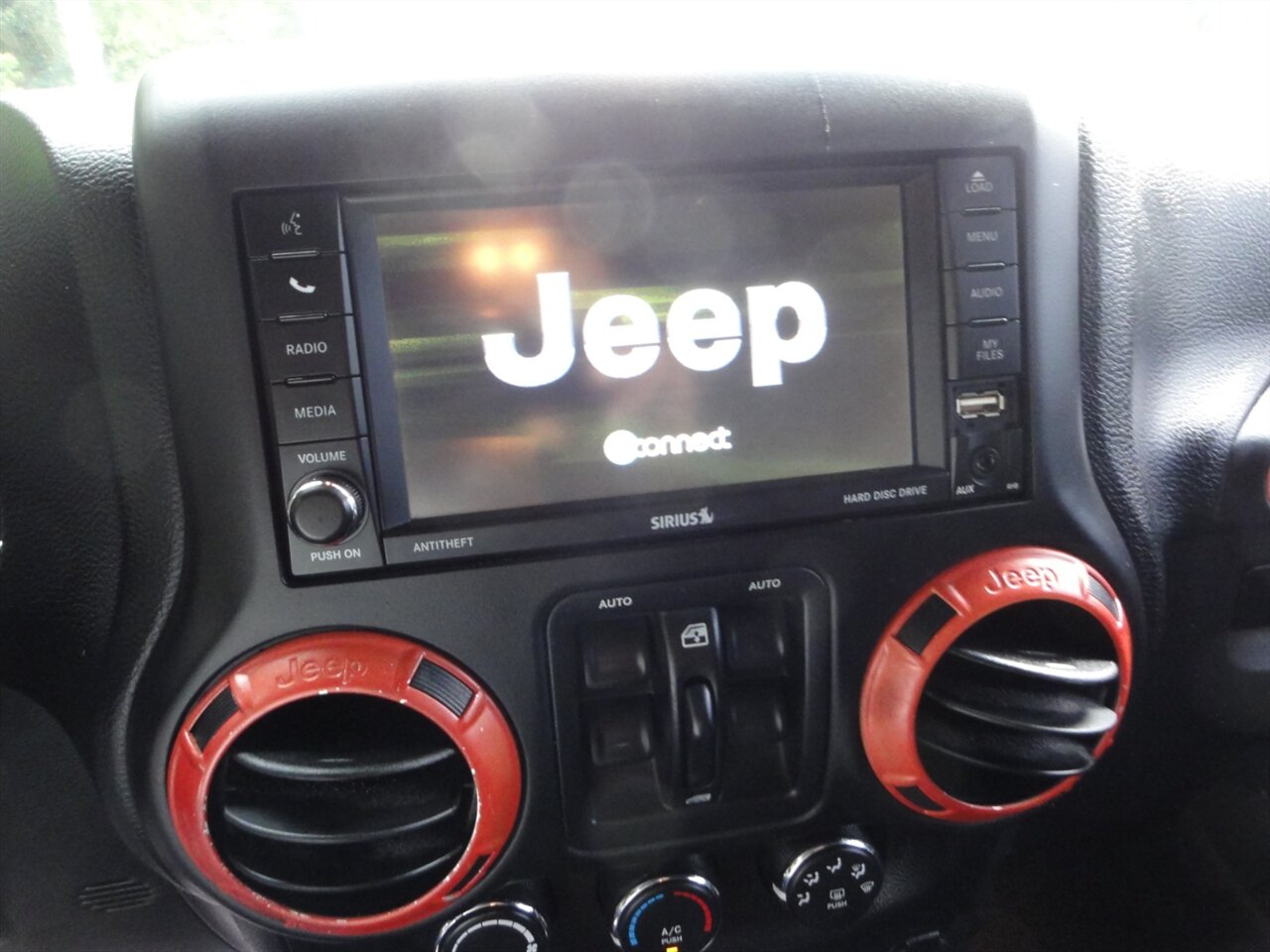 2015 Jeep Wrangler Unlimited Rubicon   - Photo 53 - Deland, FL 32720