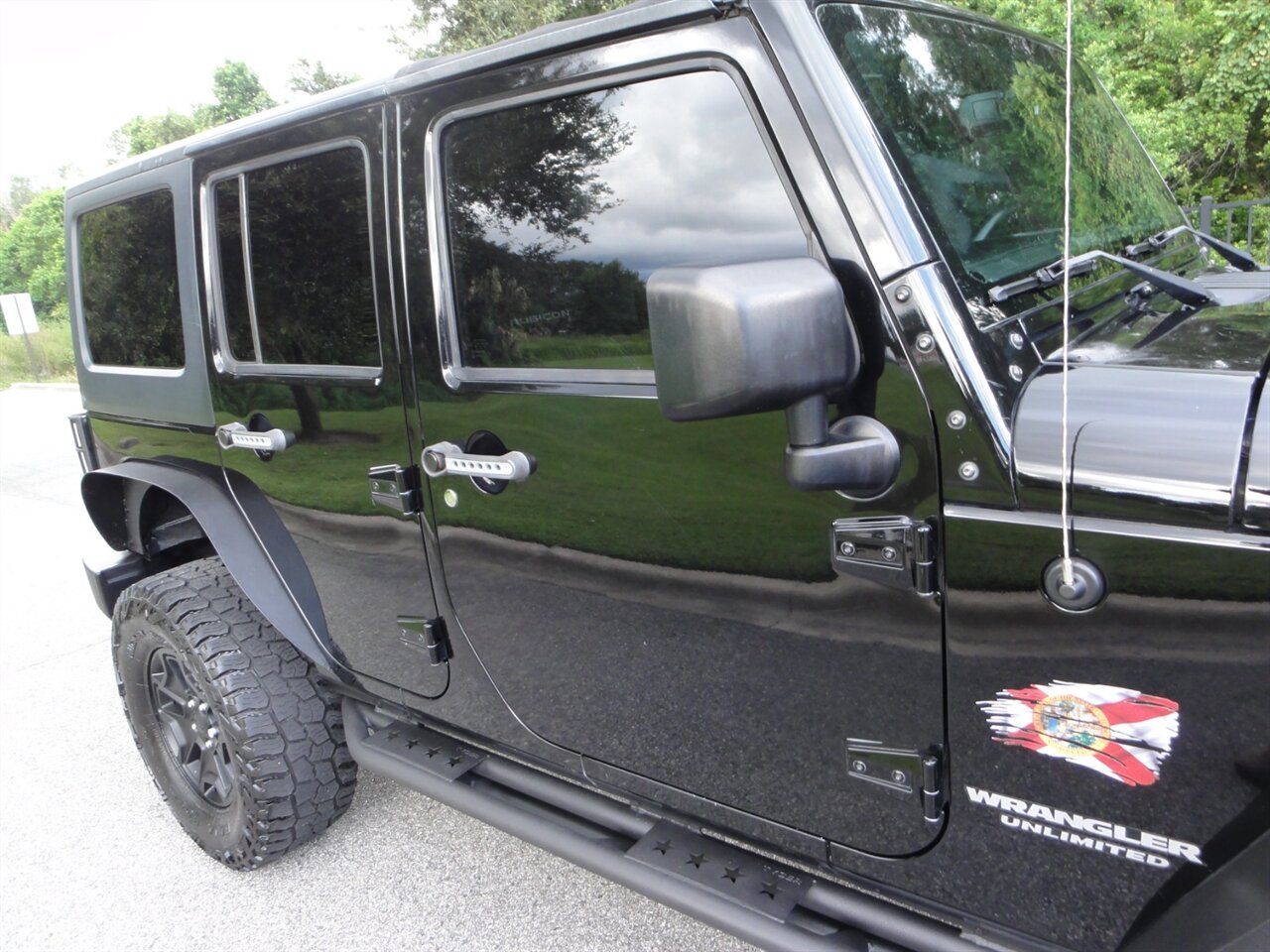 2015 Jeep Wrangler Unlimited Rubicon   - Photo 10 - Deland, FL 32720