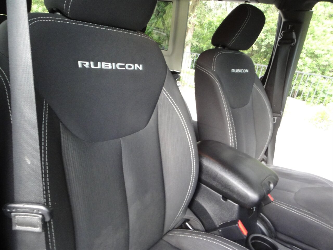2015 Jeep Wrangler Unlimited Rubicon   - Photo 47 - Deland, FL 32720