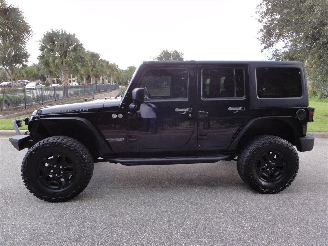 2015 Jeep Wrangler Unlimited Rubicon   - Photo 16 - Deland, FL 32720