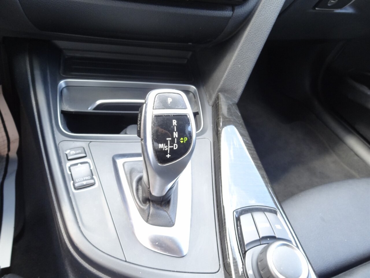 2016 BMW 328i Premium - Photo 49 - Deland, FL 32720