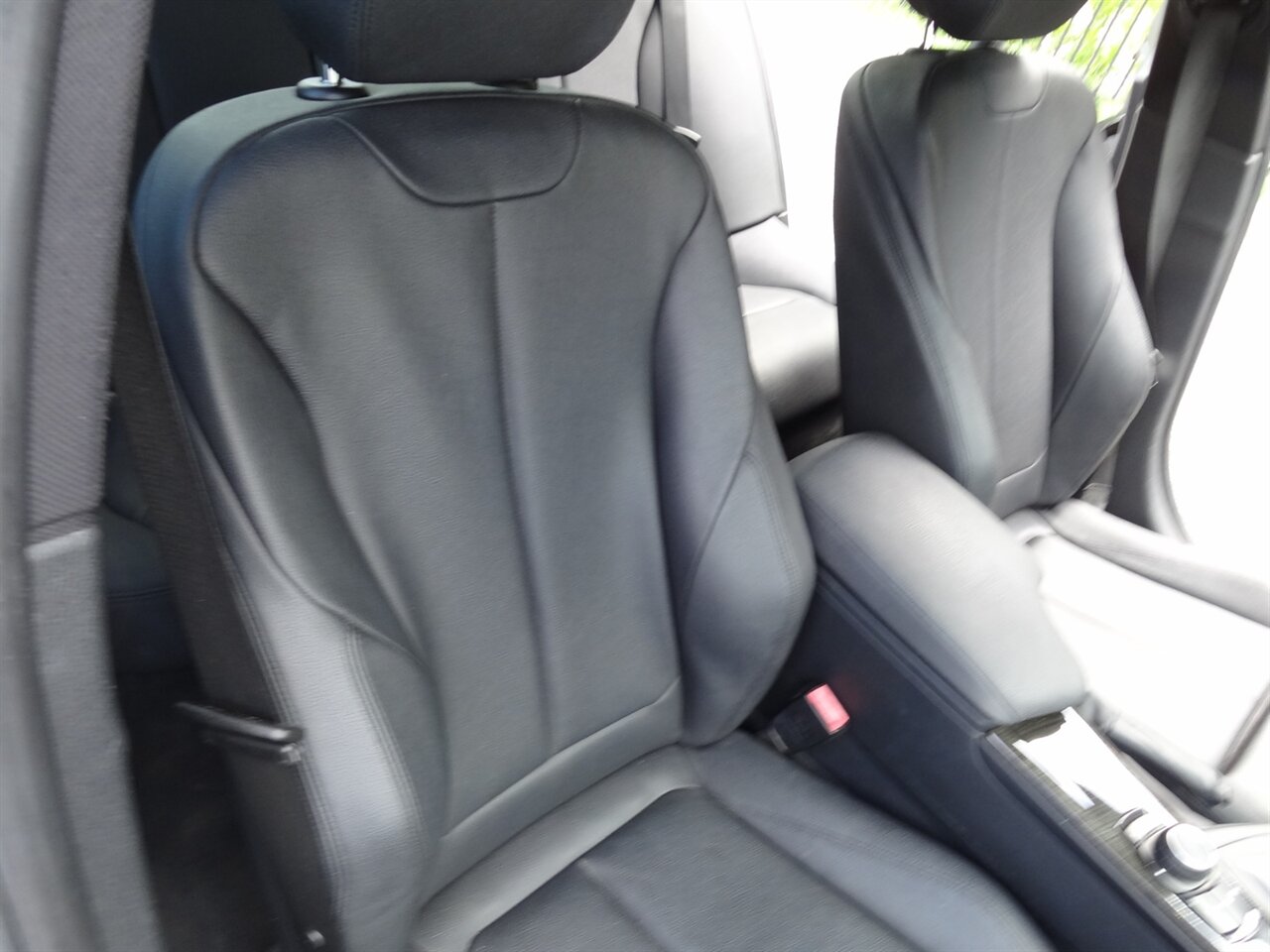 2016 BMW 328i Premium - Photo 39 - Deland, FL 32720