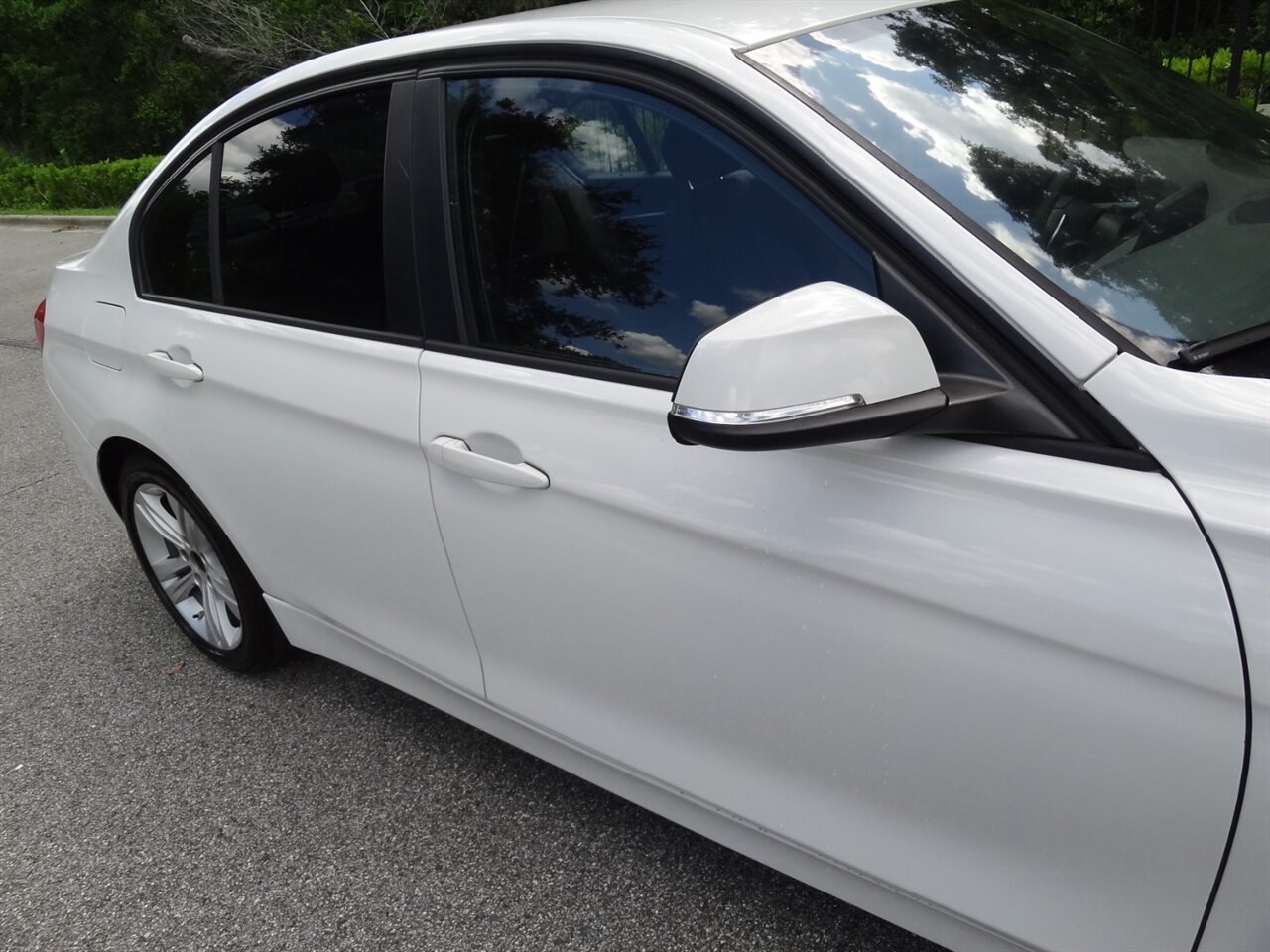 2016 BMW 328i Premium - Photo 10 - Deland, FL 32720