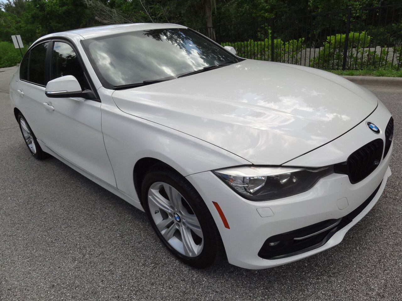 2016 BMW 328i Premium - Photo 1 - Deland, FL 32720