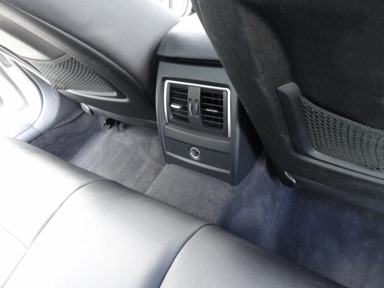 2016 BMW 328i Premium - Photo 35 - Deland, FL 32720