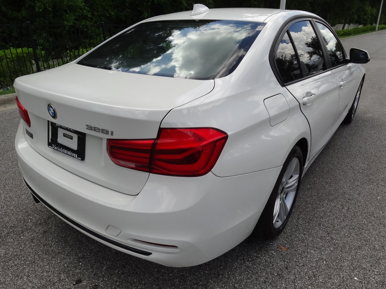 2016 BMW 328i Premium - Photo 3 - Deland, FL 32720