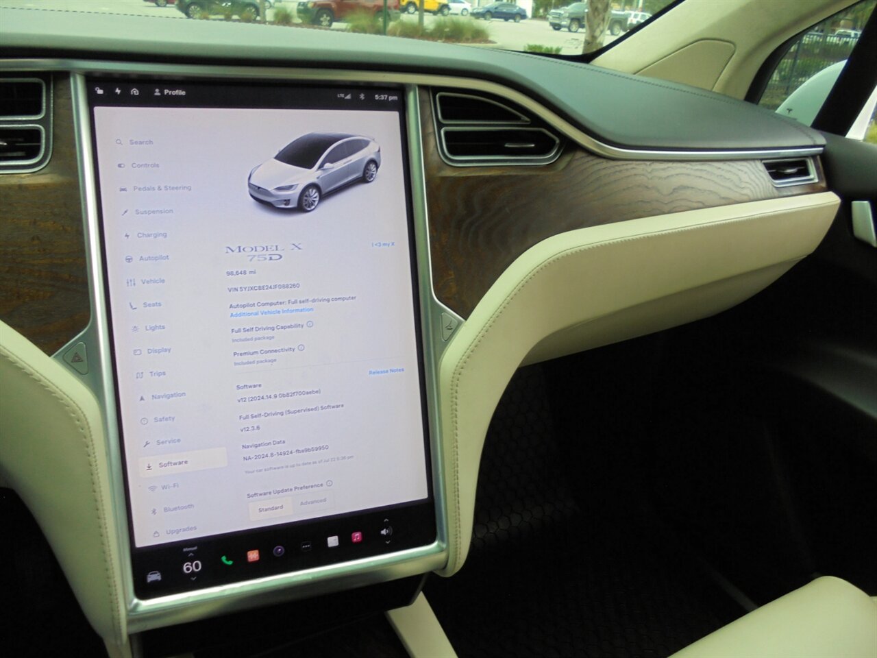 2018 Tesla Model X 75D  Premium AWD - Photo 52 - Deland, FL 32720