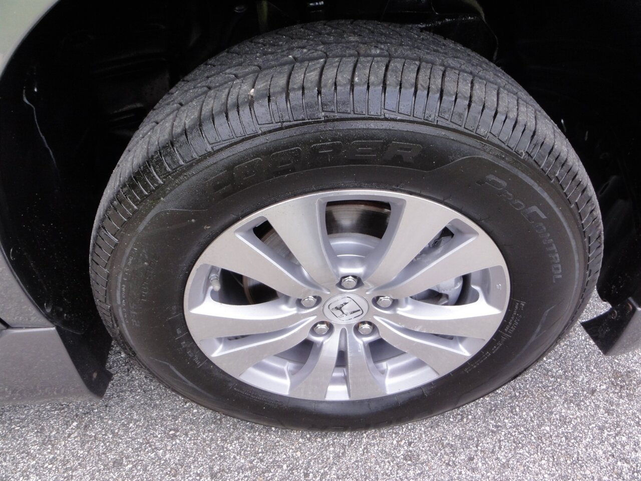 2014 Honda Odyssey EX  BraunAbility ramp van - Photo 25 - Deland, FL 32720
