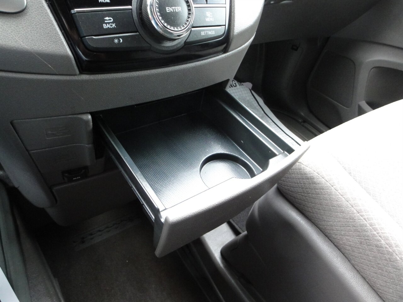 2014 Honda Odyssey EX  BraunAbility ramp van - Photo 58 - Deland, FL 32720