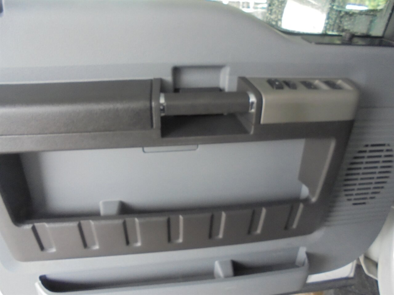 2014 Ford F-250 Super Duty XLT  Crew cab 4X4 - Photo 37 - Deland, FL 32720