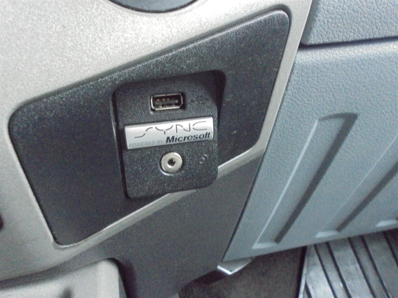 2014 Ford F-250 Super Duty XLT  Crew cab 4X4 - Photo 30 - Deland, FL 32720