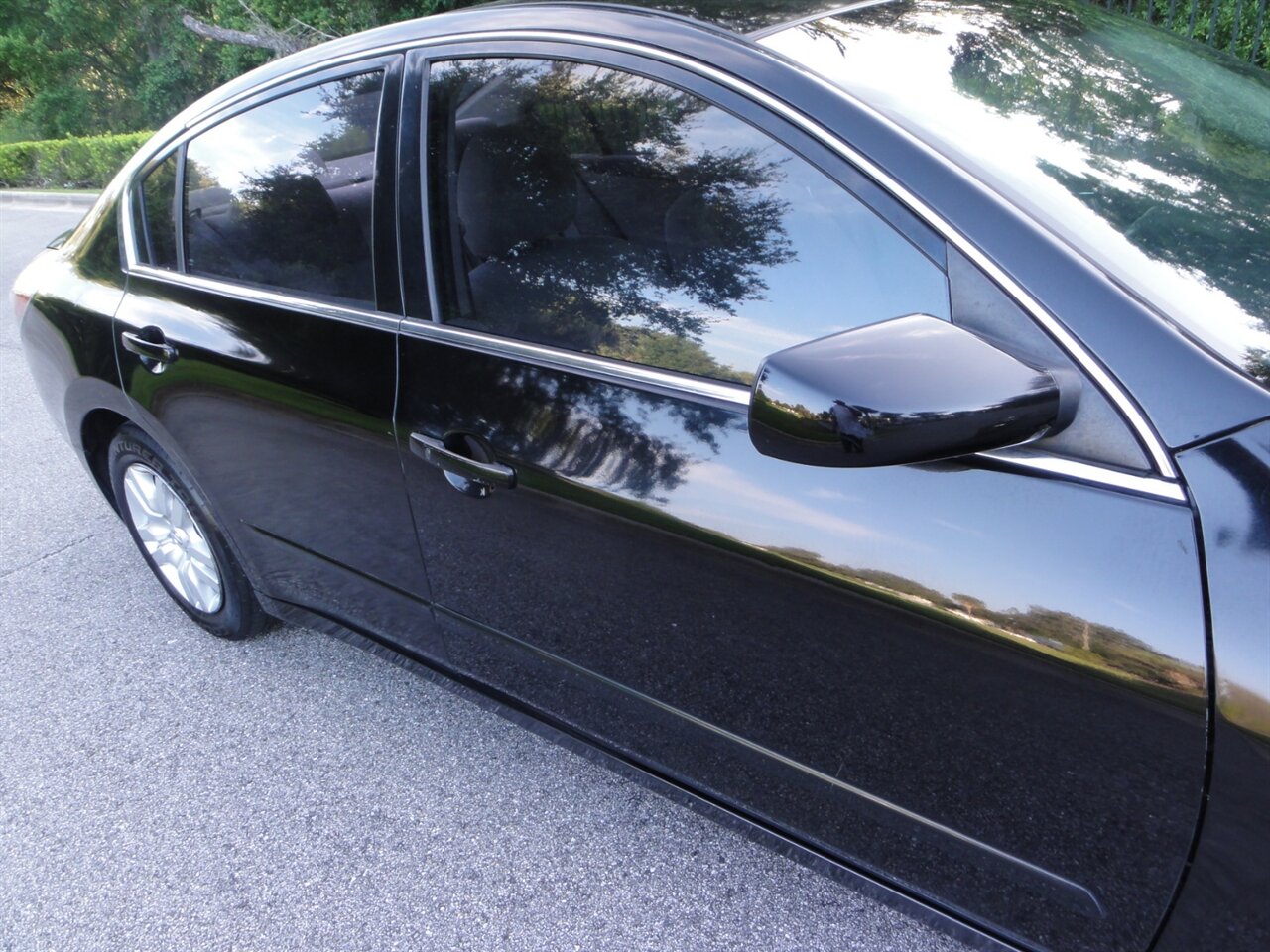 2012 Nissan Altima 2.5 - Photo 10 - Deland, FL 32720