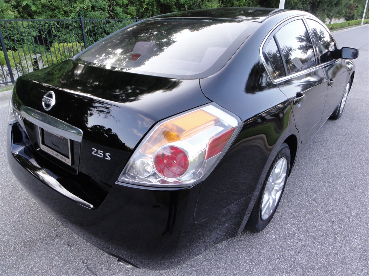 2012 Nissan Altima 2.5 - Photo 3 - Deland, FL 32720