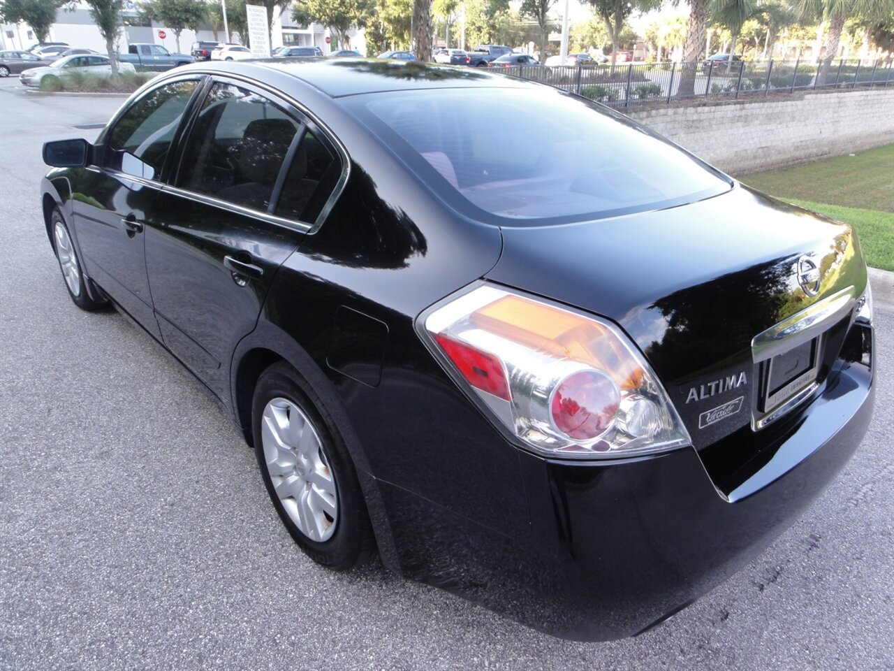 2012 Nissan Altima 2.5 - Photo 4 - Deland, FL 32720
