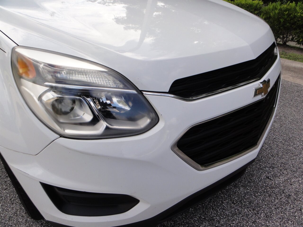2017 Chevrolet Equinox LS   - Photo 6 - Deland, FL 32720