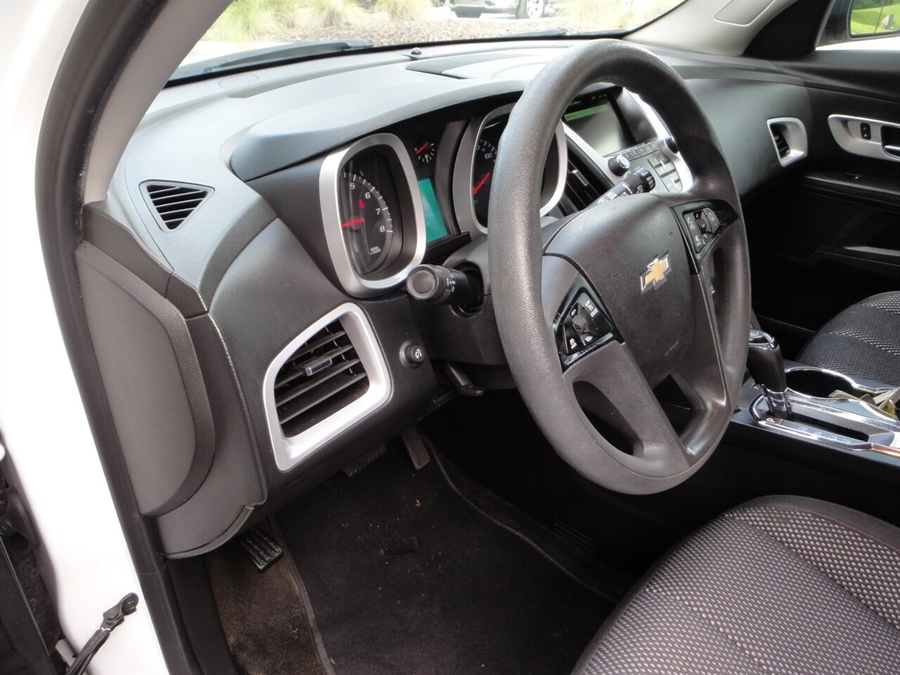 2017 Chevrolet Equinox LS   - Photo 28 - Deland, FL 32720