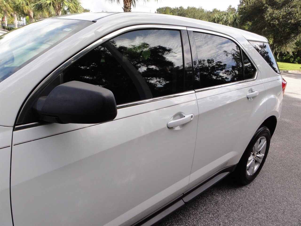 2017 Chevrolet Equinox LS   - Photo 11 - Deland, FL 32720