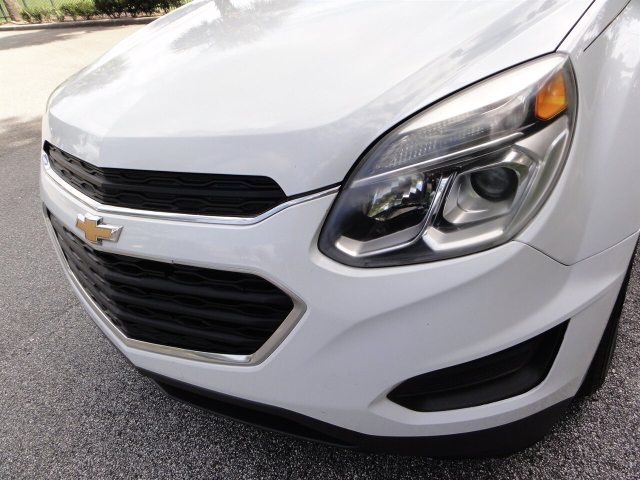 2017 Chevrolet Equinox LS   - Photo 7 - Deland, FL 32720