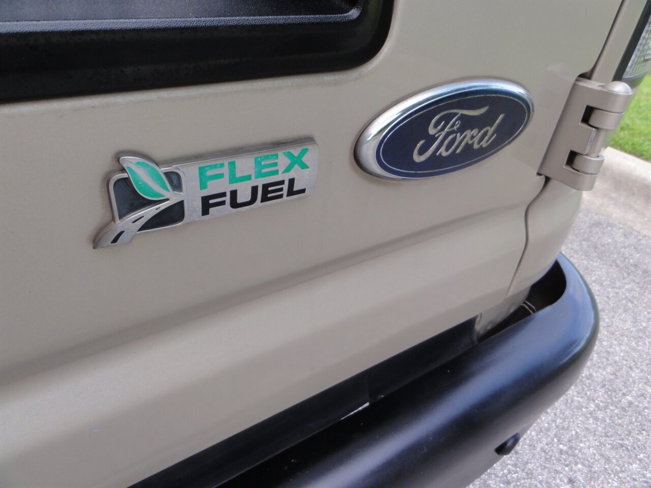 2010 Ford E-250 Cargo - Photo 23 - Deland, FL 32720