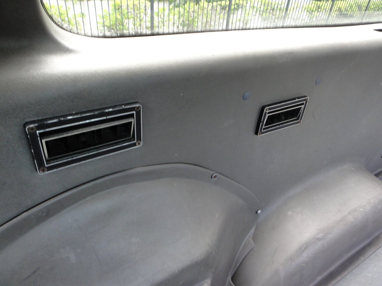 2010 Ford E-250 Cargo - Photo 38 - Deland, FL 32720