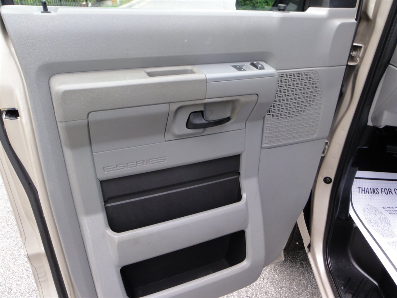 2010 Ford E-250 Cargo - Photo 30 - Deland, FL 32720