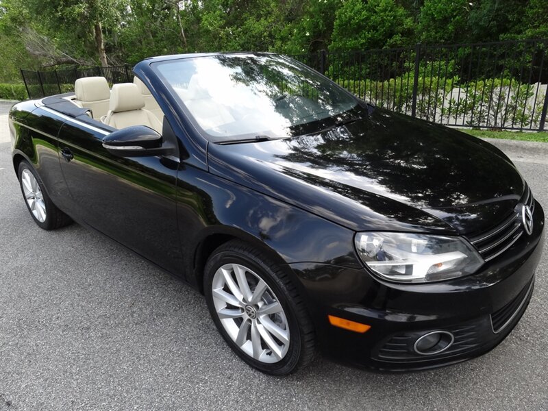 2012 Volkswagen Eos Komfort SULEV  Premium