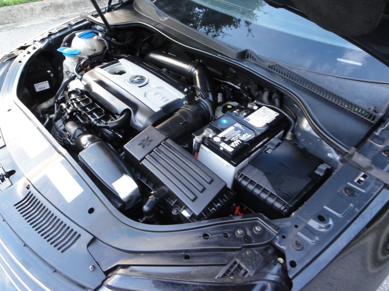 2012 Volkswagen Eos Komfort SULEV  Premium - Photo 34 - Deland, FL 32720