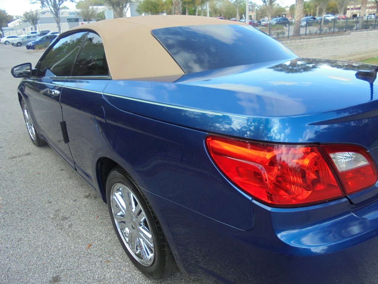 2009 Chrysler Sebring Limited   - Photo 16 - Deland, FL 32720