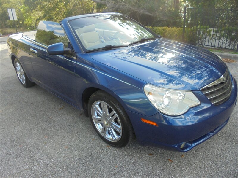 2009 Chrysler Sebring Limited Convertible FWD