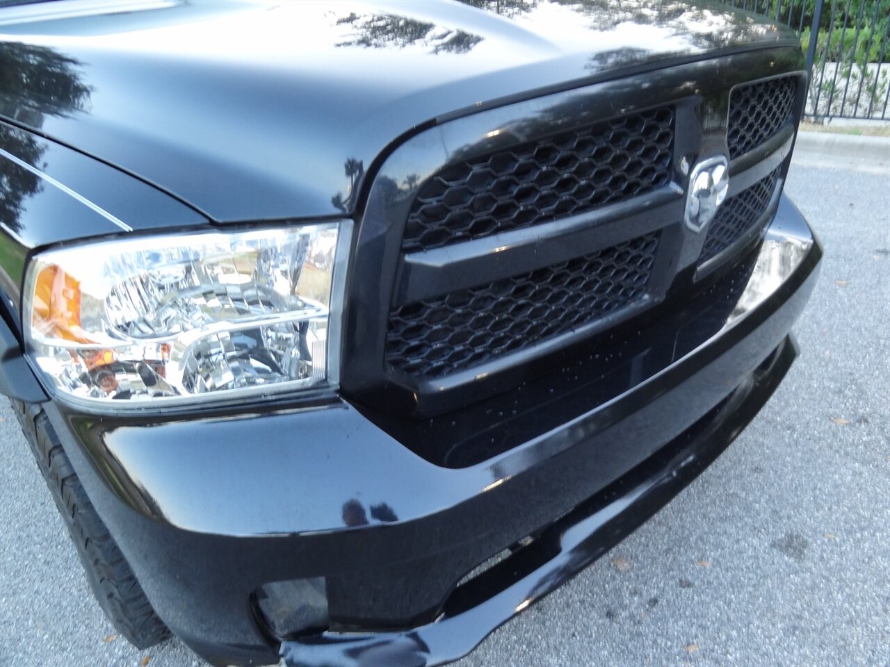 2017 RAM 1500 Tradesman  Hemi 5.7 4X4 - Photo 6 - Deland, FL 32720