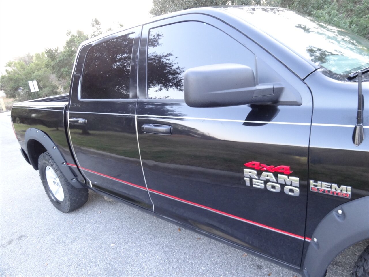 2017 RAM 1500 Tradesman  Hemi 5.7 4X4 - Photo 10 - Deland, FL 32720