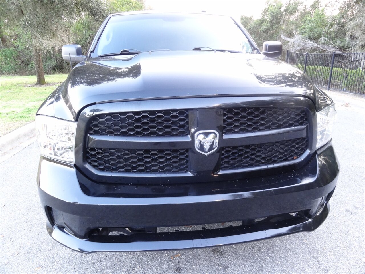 2017 RAM 1500 Tradesman  Hemi 5.7 4X4 - Photo 5 - Deland, FL 32720