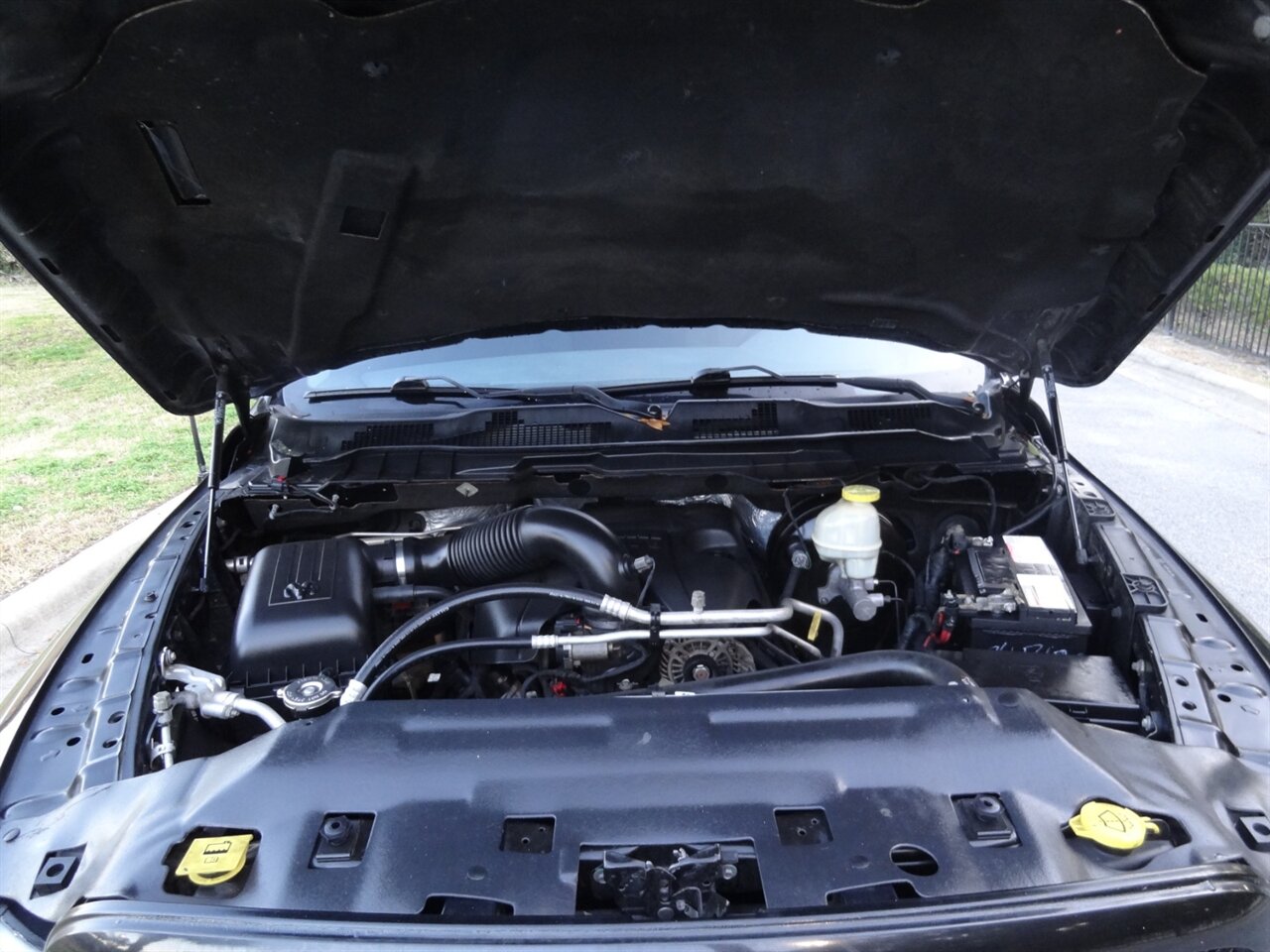 2017 RAM 1500 Tradesman  Hemi 5.7 4X4 - Photo 24 - Deland, FL 32720