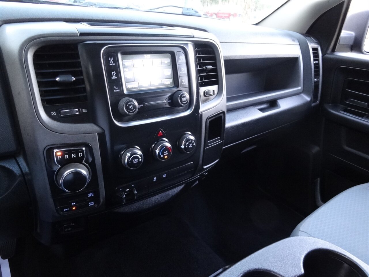 2017 RAM 1500 Tradesman  Hemi 5.7 4X4 - Photo 50 - Deland, FL 32720