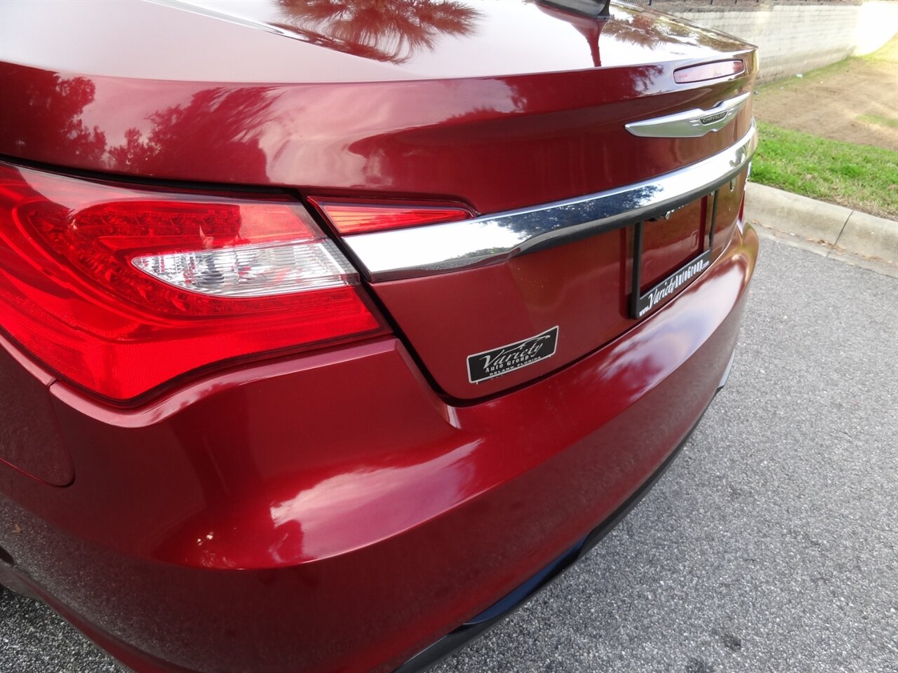 2014 Chrysler 200 S   - Photo 21 - Deland, FL 32720